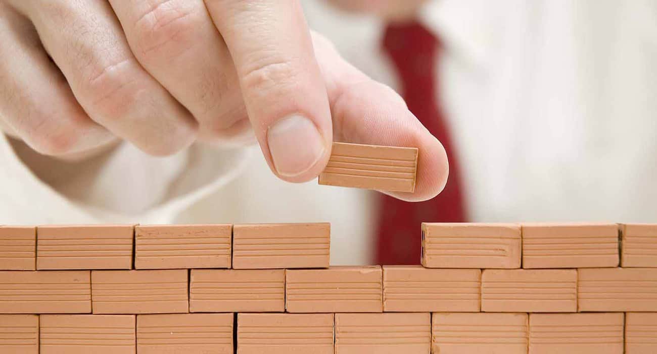 What Can a Party Wall Delay Actually Cost a Project Gerrards Cross?