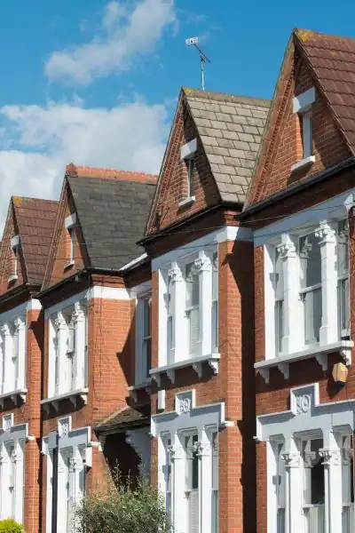 The Question Every Homeowner Asks: When Should I Serve Notice Gerrards Cross?